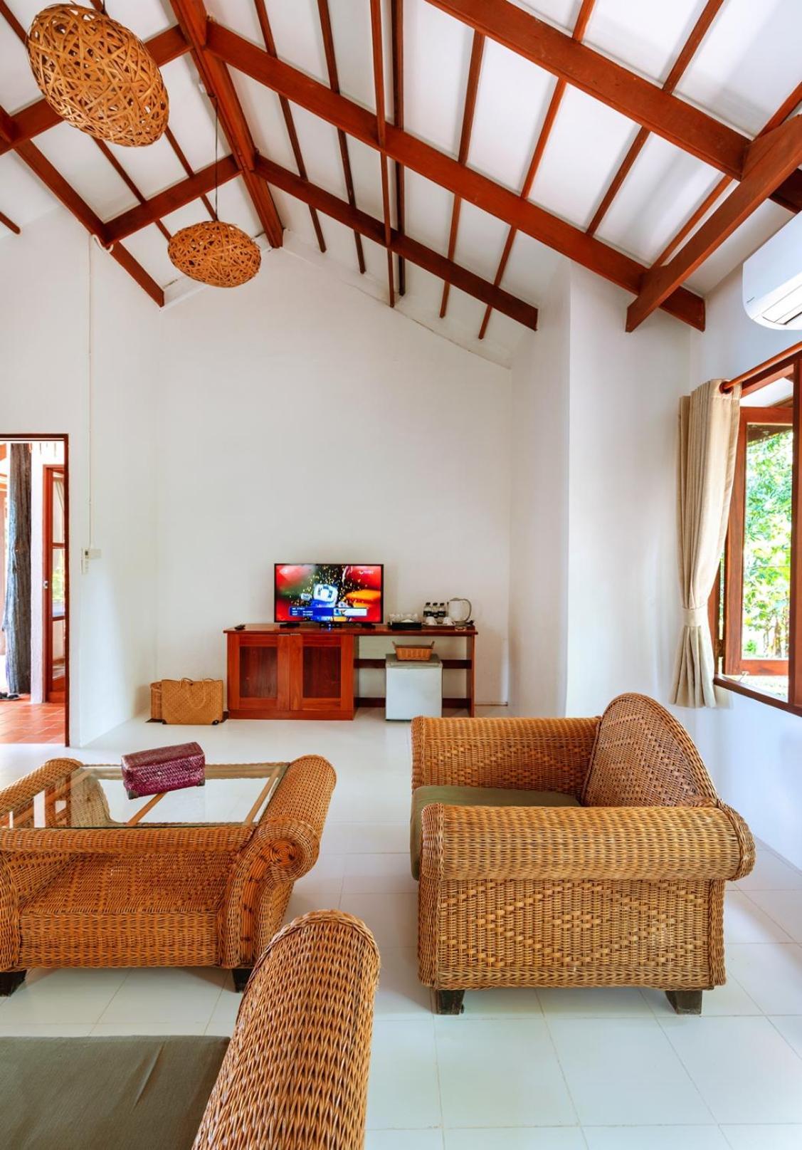 Captain Hook Resort @Koh Kood Ko Kut Екстер'єр фото