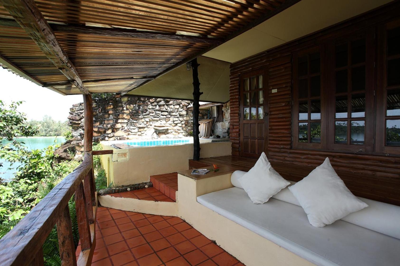 Captain Hook Resort @Koh Kood Ko Kut Екстер'єр фото