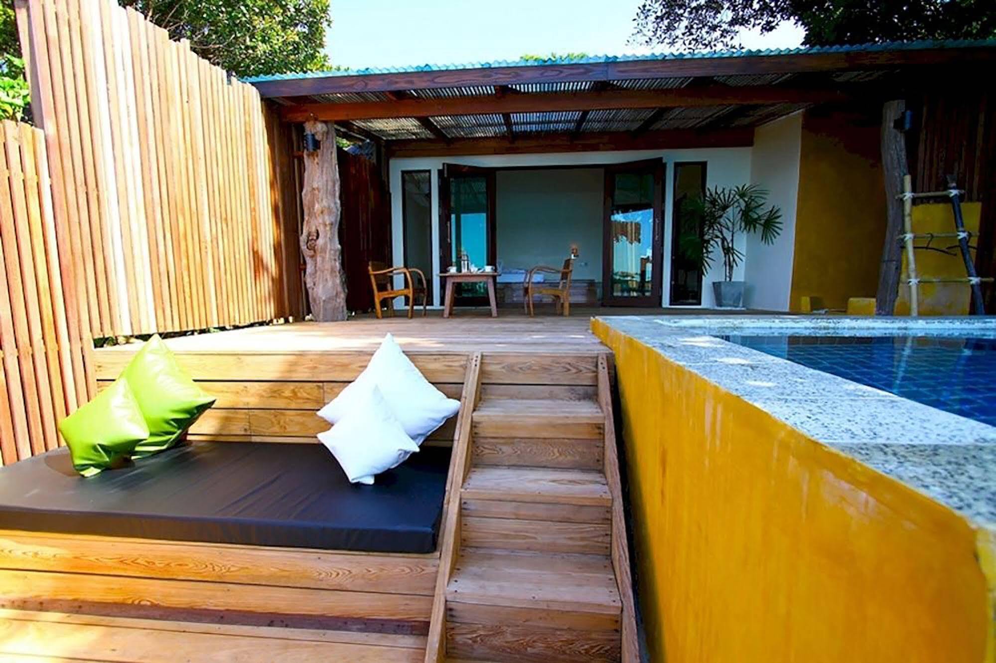 Captain Hook Resort @Koh Kood Ko Kut Екстер'єр фото